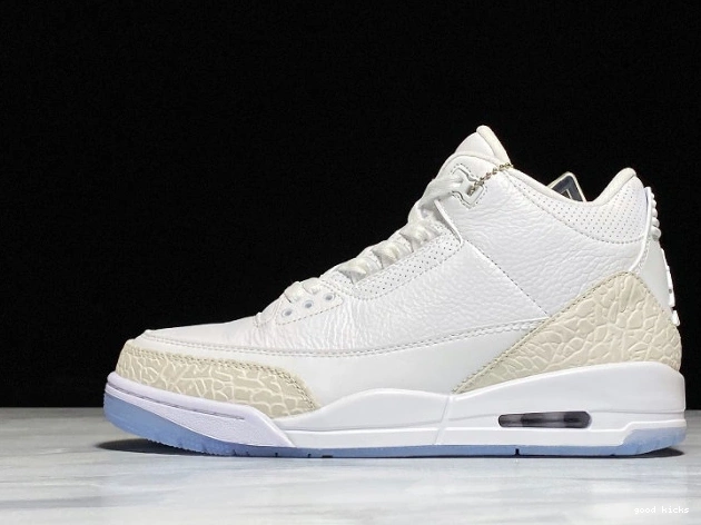Triple 3 Jordan White Retro Air 136064-111 0728